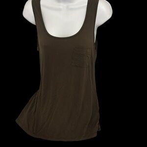 XXI 21  olive green  the LuxeLift tank top M